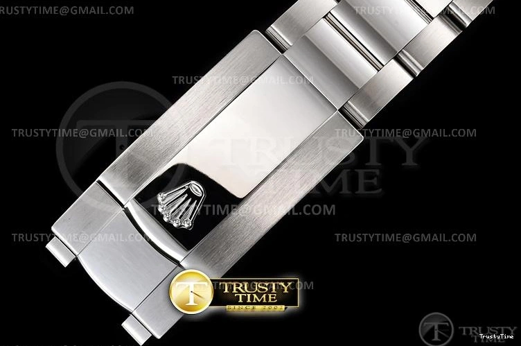 1102 ComfortFit R2DJ0257A – DJ2 41mm 658